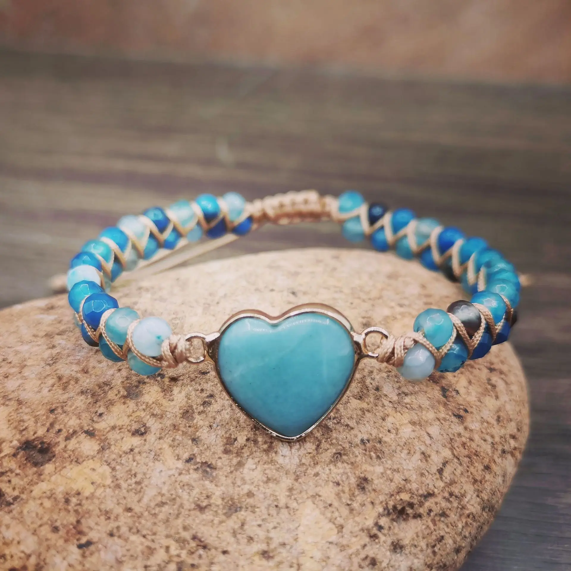 

Classic Heart-shaped Blue Natural Stone Bracelet Woven Tassel Bracelet Charm Women's Bracelet Beaded Bohemian Bracelet