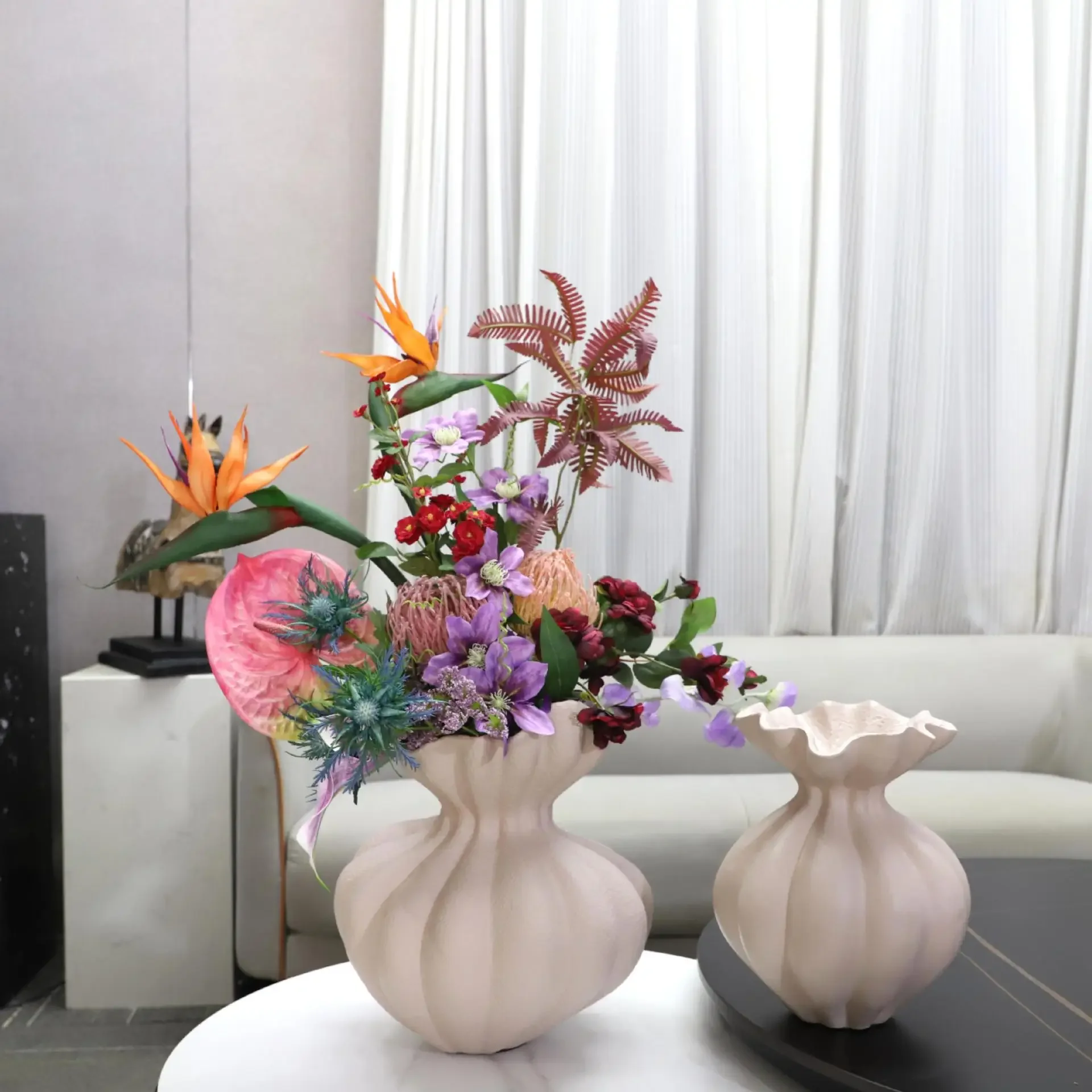Resin Vase Bud Shape Fringe Fold Flower Vase Resin Crafts Floral Arrangement Accessories Flower Pot Home Decoration 2