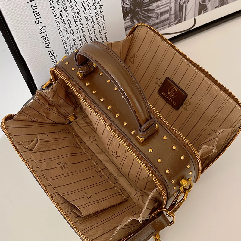 حقيبة نسائية متقاطعة بتصميم برشام، حقيبة كتف فاخرة...