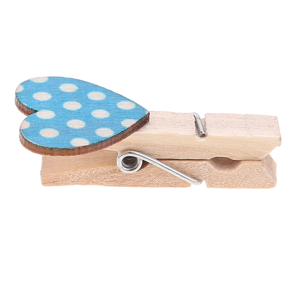 50pcs 옷 핀 클립 나무 사랑 심장 옷핀 장식 DIY 3.5cm 혼합 색상 결혼식 장식을위한 미니 장식 소품