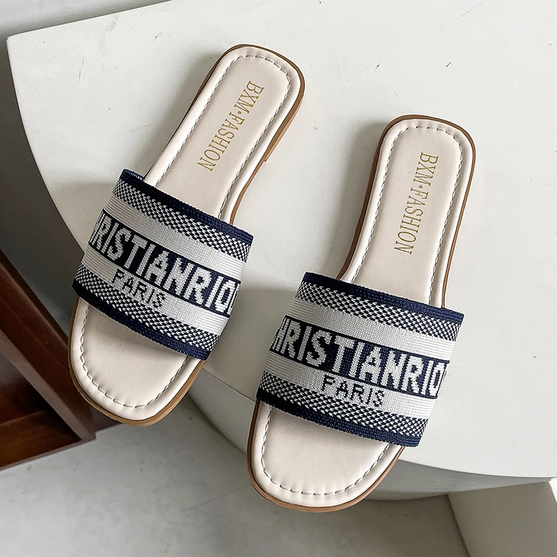 Luxury Sandals Summer Women Slippers Fashion Designers Sandals Vacation Beach Shoes Color Matching Letter Ladies Flat Slippers