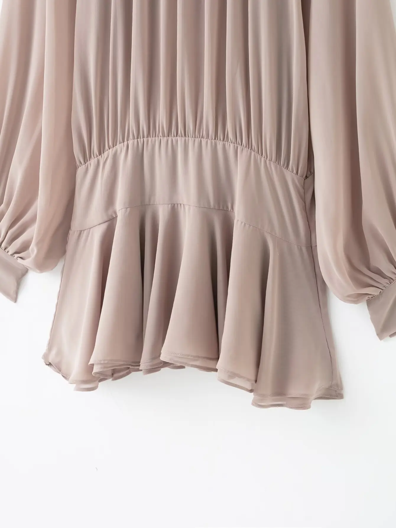 Women Spring Autumn Elegant Pink Dress Female Bow Collar Long Sleeves Pleated Design Mini Dress Lady High Street Party Dress