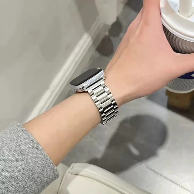 애플 워치를 고급스럽고 편안하게 탈바꿈시키는 스테인리스 스틸 밴드