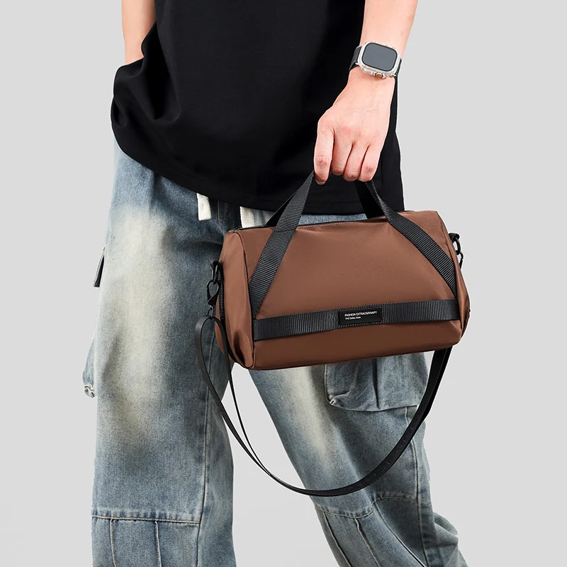 1 piece shoulder bag, solid color handbag, adjustable shoulder strap, zipper closure, Unisex Fashion crossover bag, suitable for