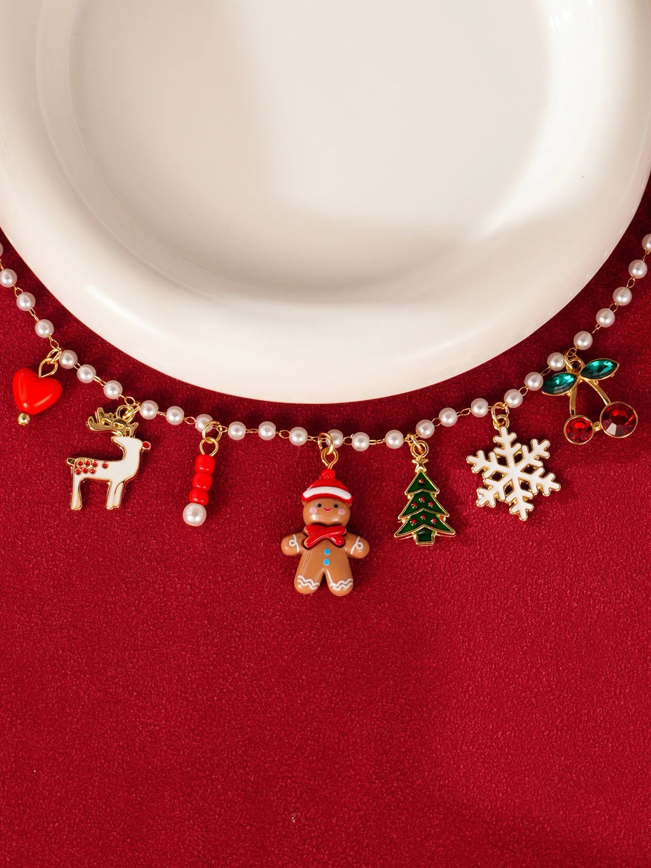 Gingerbread Imitation Pearl Chain Womens Necklace Christmas