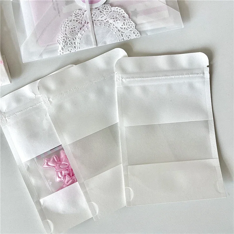 Korean Ins White Kraft Paper Card Storage Ziplock Bag Kpop Star 3-inch Sell Card DIY Packing Pocket Y2K Bow Wing Sealing Sticker 3
