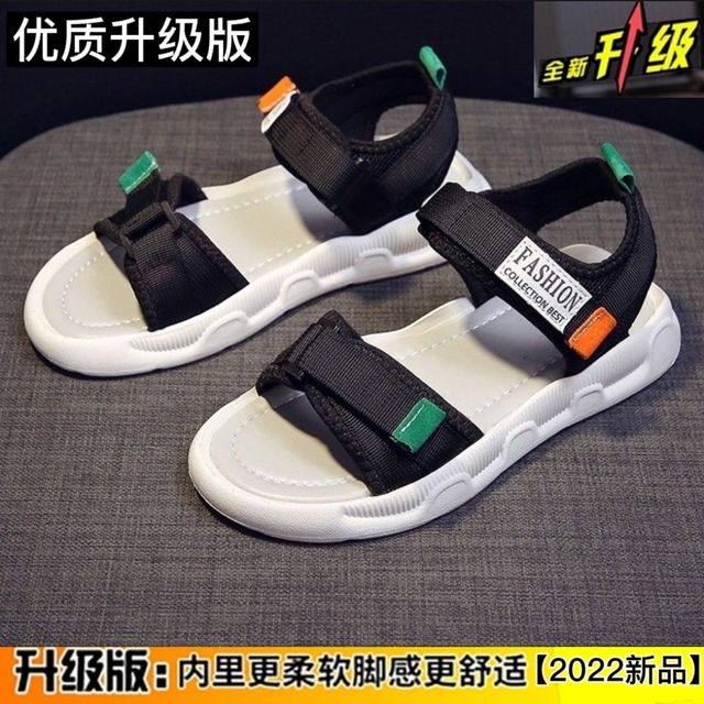 sandals in the summer of 2022 the new fashion flats fairy wind joker female student sports soft bottom beach shoes
