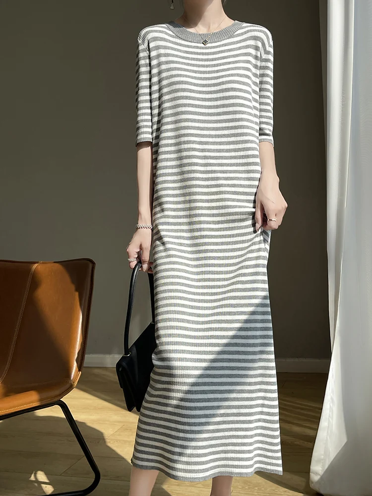 

Women's Beach Korean Style Open Back Striped Round Neck Short Sleeve Casual Knitted Dress, Long Skirt, New,Spring and Summer2024