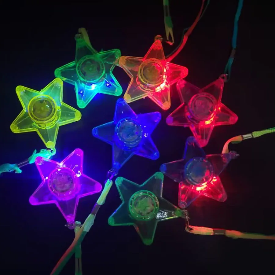 10/20/30/50 pcs Star Heart LED Light Up Necklace Pendants Flashing Glow Luminous Necklace Girls Led Flashing Necklace Party