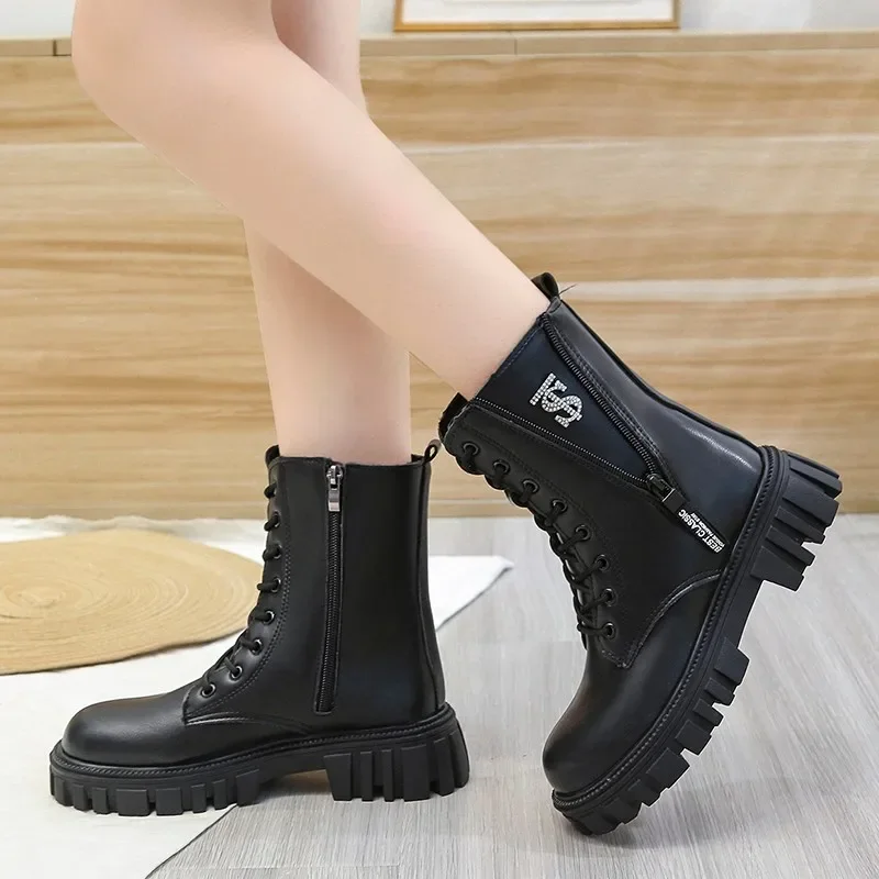 Women's Luxury Pu Leather Combat Short Boots 2023 Autumn Winter Designer Brand Gothic Platform Shoes Lace Up Motorcycle Boots