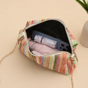 Rattan Stricken Frauen Strohs ack Strand Sommer kette kleine Geldbörse und Handtasche weibliche Schulter Umhängetaschen Reise Design Klappen tasche — изображение 3