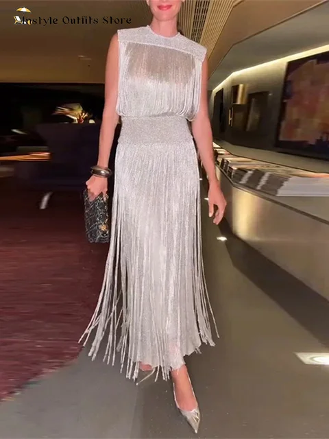 فستان ماكسي أنيق بشراشيب للنساء فساتين ضيقة للربيع والصيف ورقبة دائرية لامعة بطول الكاحل للسيدات بدون أكمام رداء متين للحفلات النسائية