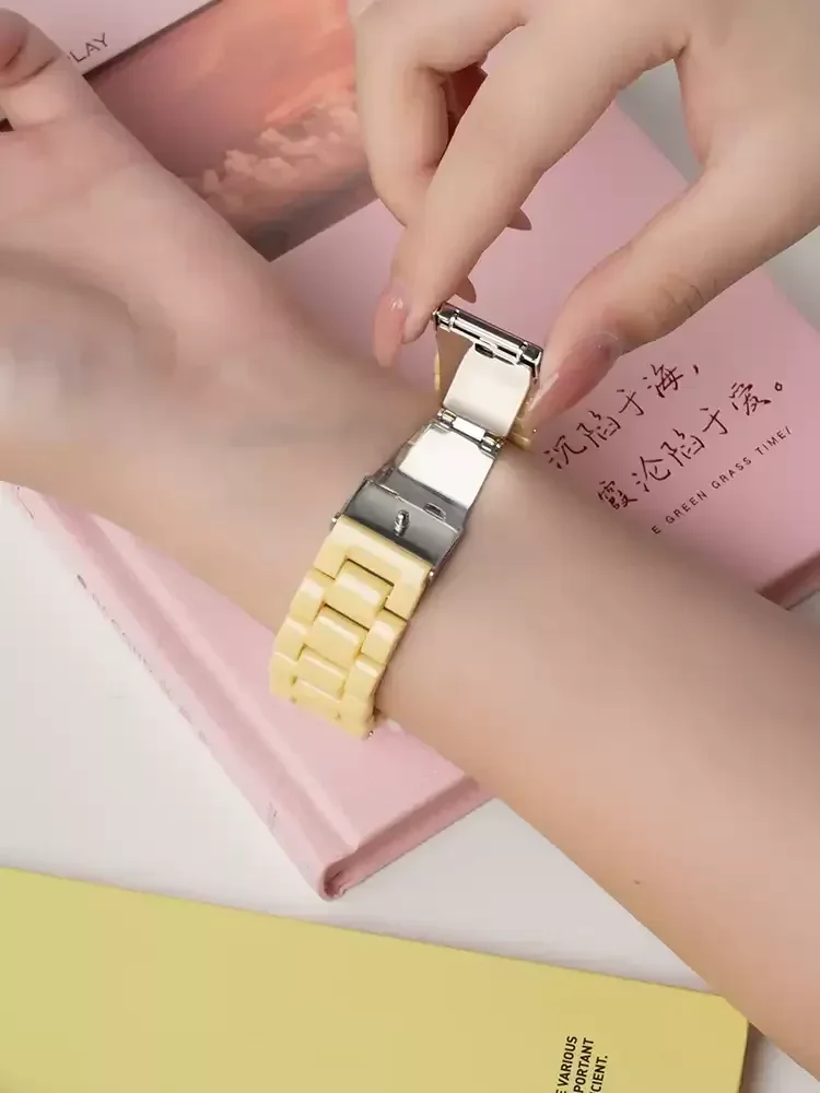 Versatile Resin Strap for Smartwatches - 20mm/22mm Band