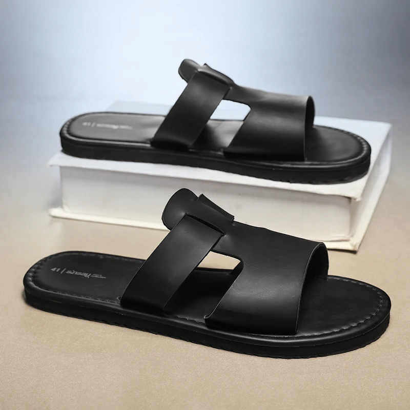 Fashion Men's Slippers Quality Leather Beach Sandals Summer Casual Non-slip Flat Shoes Lightweight Clogs Roman Shoes Flip Flops