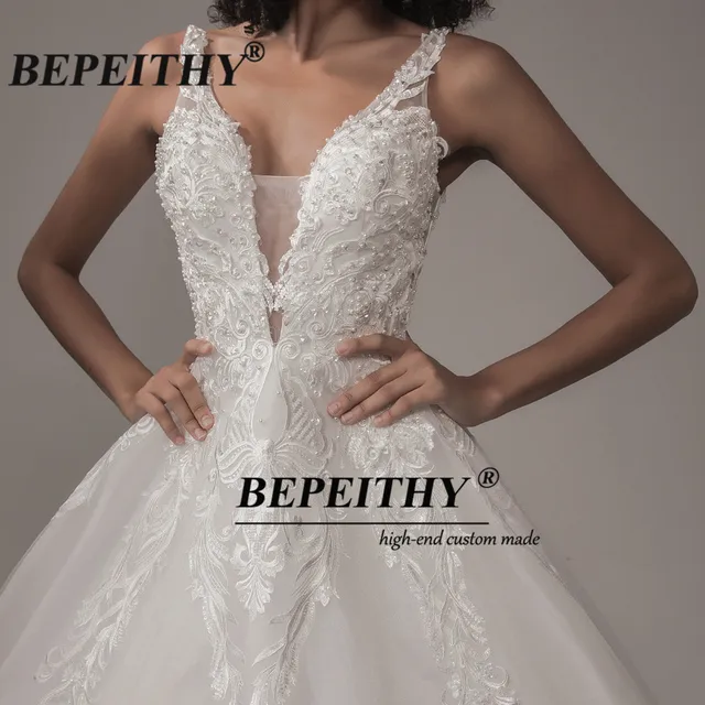 BEPEITHY Deep V Neck Lace Wedding Dress 2022 ForWomen Princess Bridal Court Train Sleeveless Indian Ivory Wedding Bouquet Dress 6