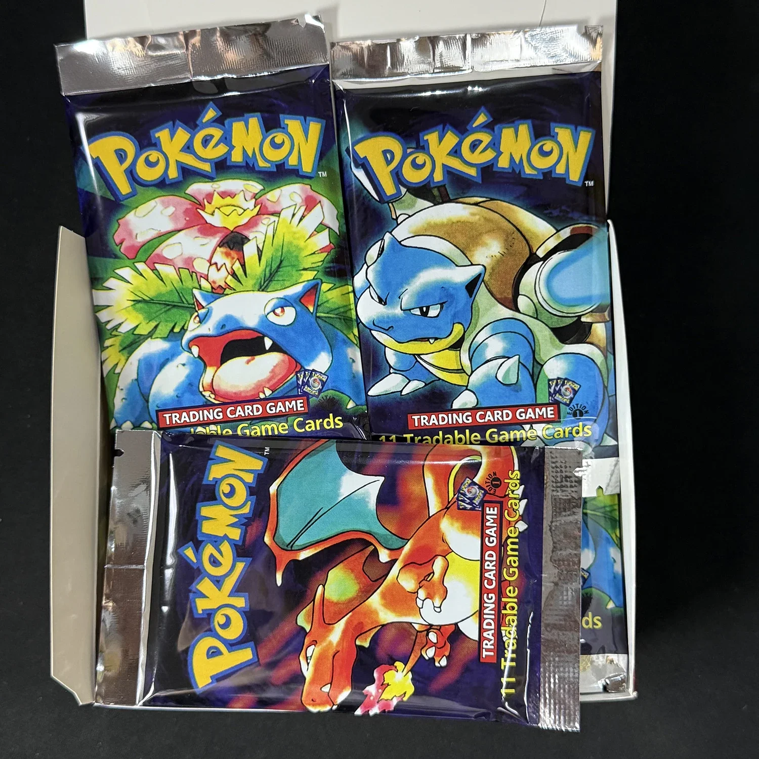 1st Edition Booster Pack 11pcs/bag Pack Charizard Vensaur Blastoise Trading  Card Game Collection Battle Booster Toys Boys Gift