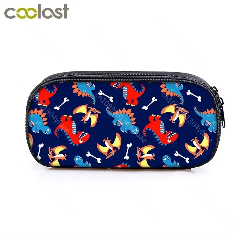 Рисунок 4 - Пенал с рисунком монстра динозавра