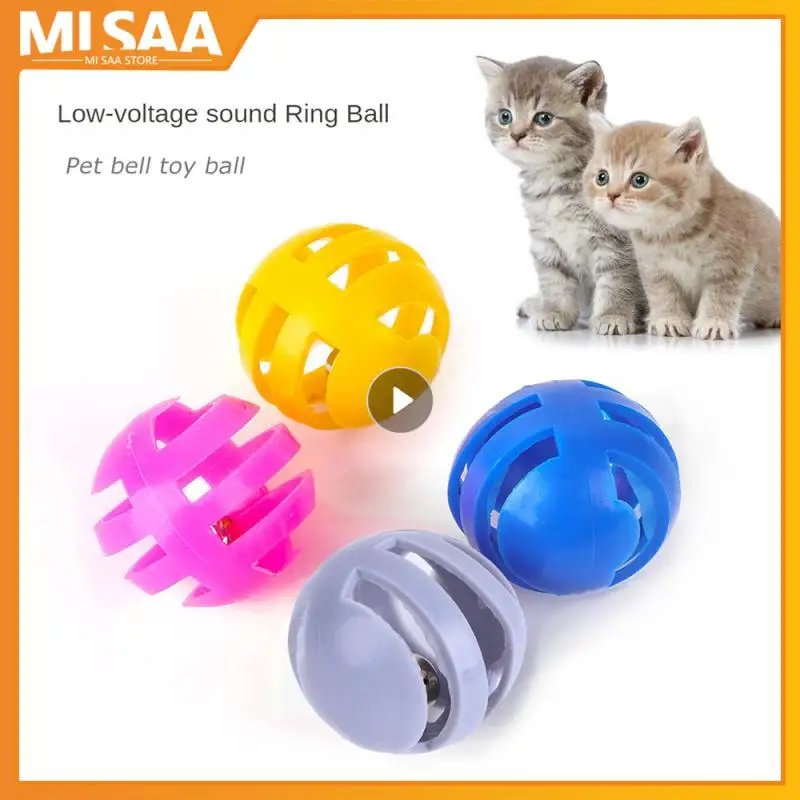 

Dorakitten Cat шарик с колокольчиком игрушки пластиковая ажурная интерактивная игрушка-колокольчик для кошек Игрушка мяч для домашних животных товары для кошек случайный цвет