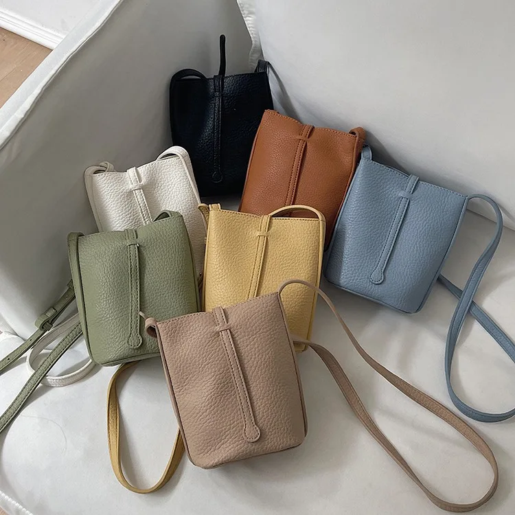 

Girls' Small Bag 2023 New Daily Versatile Walking Lightweight Soft Leather Vertical Mini One Shoulder Crossbody Bag