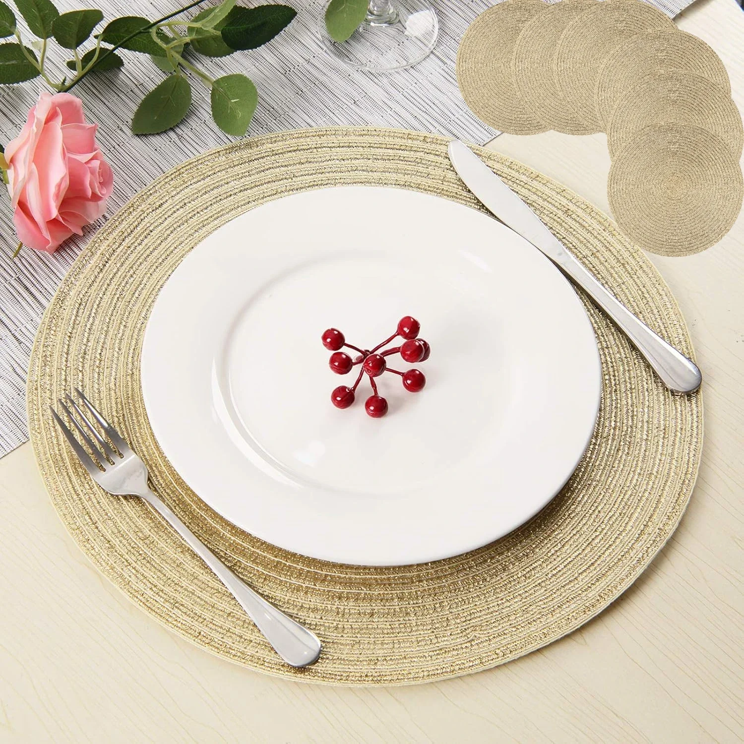 Placemats - Goudkleurige - Metalen - Afwasbare - Keukenhulpjes