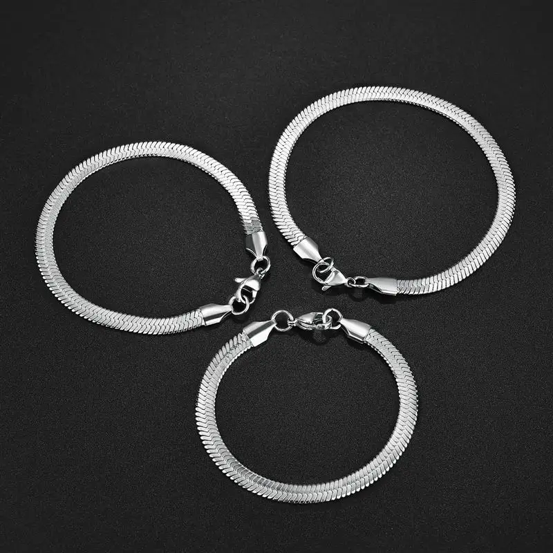 Bracciale a maglia serpente piatta in oro 18 carati da 5 mm, bracciale minimalista unisex uomo donna, bracciale a catena serpente, bracciali personalizzati, regali personalizzati - Italia