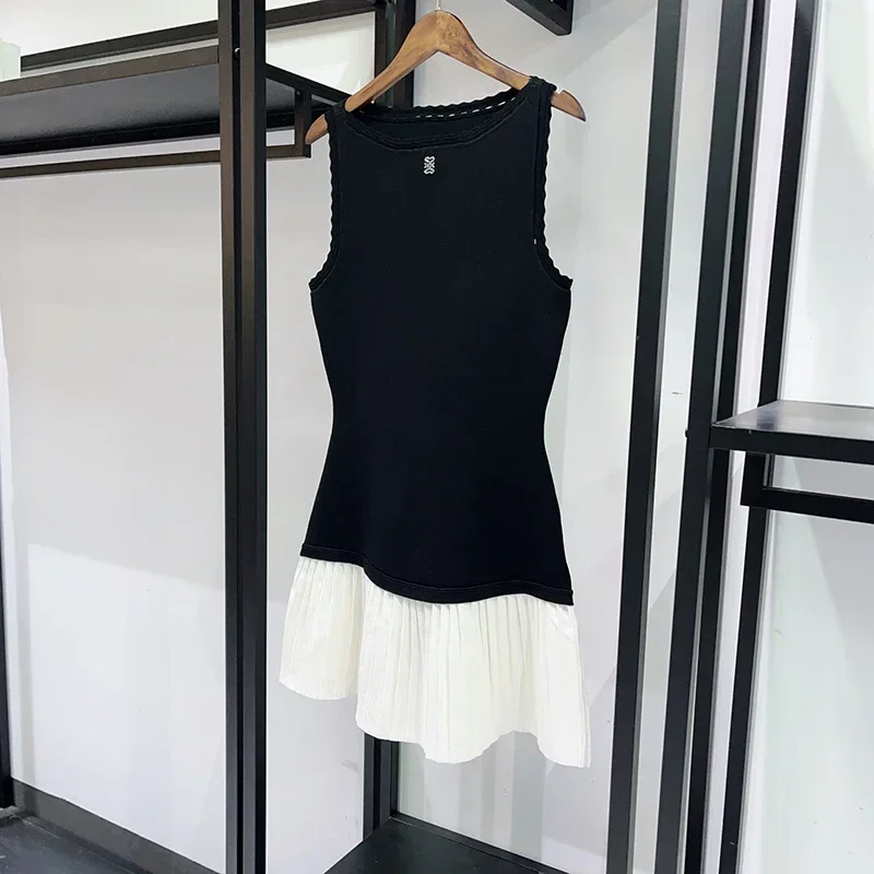 2026 Spring Women Contrast Color Pleated Hem Dress Sleeveless Slim Fit Female Black Slash Neck Tank Robes 1