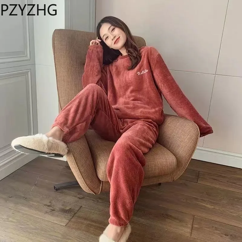 

2024 New Women Nightclothes with Thick Autumn and Winter Flannel Warm Loose Coral Velvet Slim and Comfortable Homewear Set