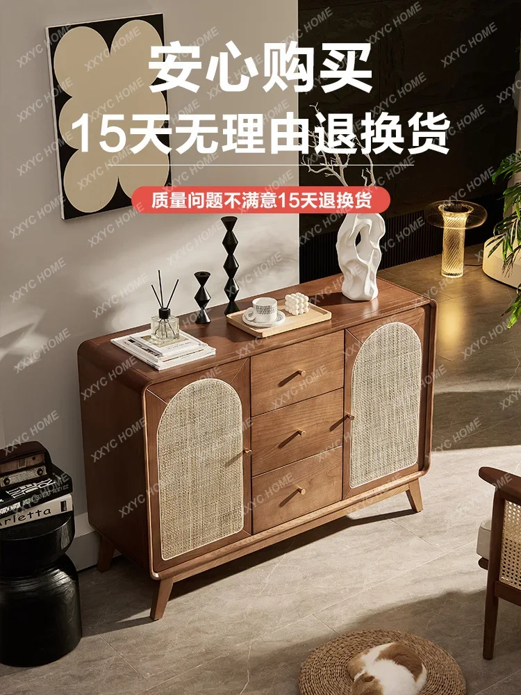 Рисунок 3 - Буфет из массива дерева для маленькой квартиры