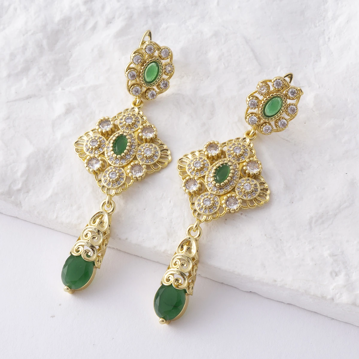 

2023 New Traditional Moroccan Algerian Earrings Pendant Emerald Exquisite Popular Earrings Wedding Bridal Accessories