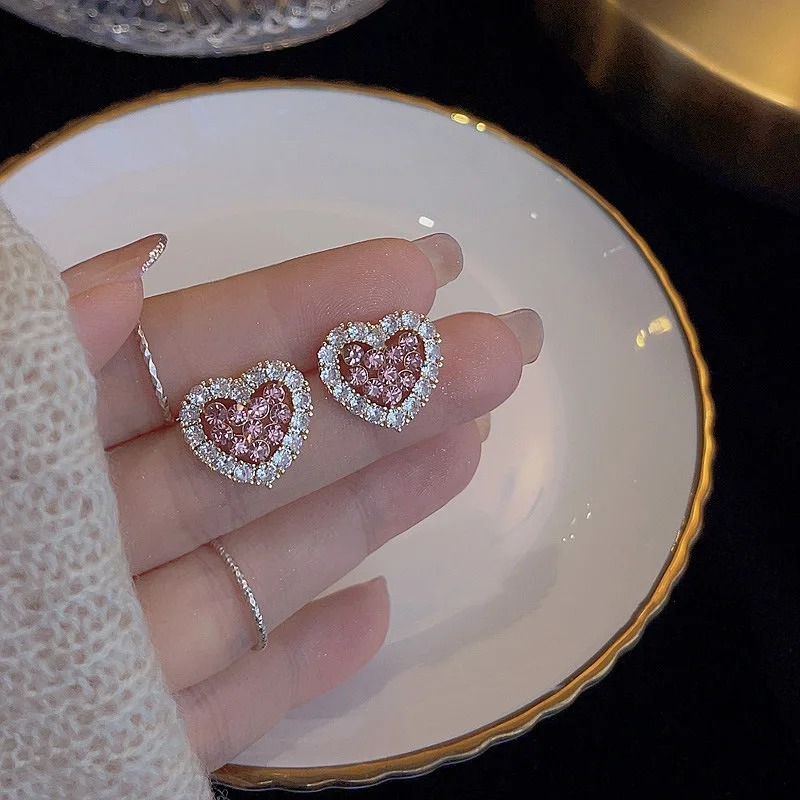 

S3462 Fashion Jewelry S925 Silver Needle Cute Heart Stud Earrings For Women Rhinestone Love Hearts Earrings