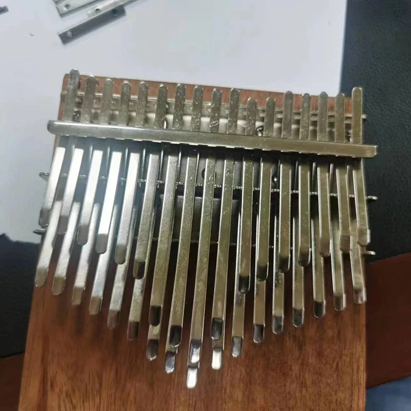 Metal Kalimba Metal Kalimba Keyboard 34 Keys Manganese Steel Thumb Piano Key Musical Keyboards Professional Tone Quality Kalimba Accessories