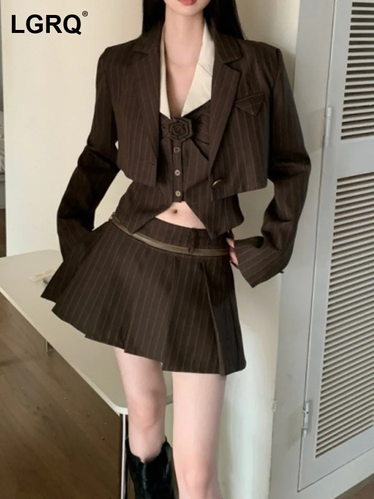 

LGRQ 2024 fashion casual street suit short jacket tank tops fold mini skirt Women's 3 piece sets stripe original clothes