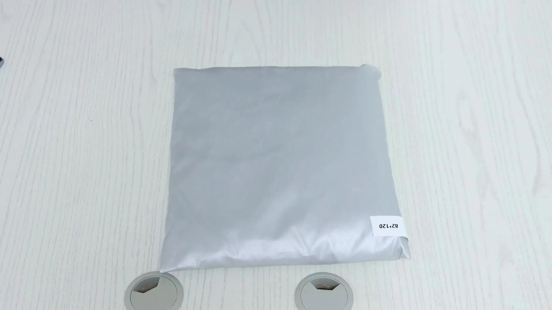 Copripneumatici Auto Da Garage - 4 Sacchetti Impermeabili Antipolvere Argento Per Gomme Di Ricambio 85x120 Cm - Foto 7