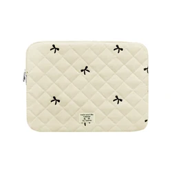 Chic Bow Graphic Laptop & Tablet Soft Sleeve Case - 13-13.3 inch (White)