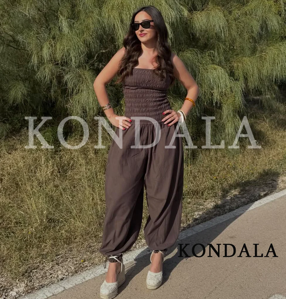 KONDALA Damen High-Street Trendiger Jumpsuit Schulterfreier Overall mit Taschen und Falten Neue Mode 2026 Frühling Sommer Urlaubs-Jumpsuit