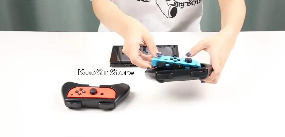 Nintend Switch ゲーム アクセサリー セット ジョイコン ハンドル