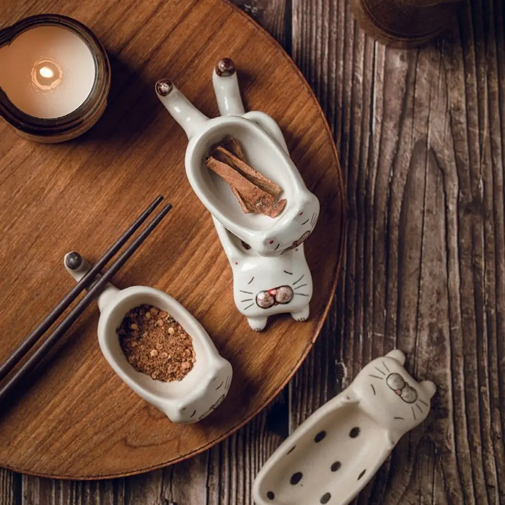 Japanese Cute Cat Sauce Dishes Ceramic Ketchup Soy Vinegar Dipping Dish Kitchen Knife Fork Chopsticks Rack Table Tableware Decor