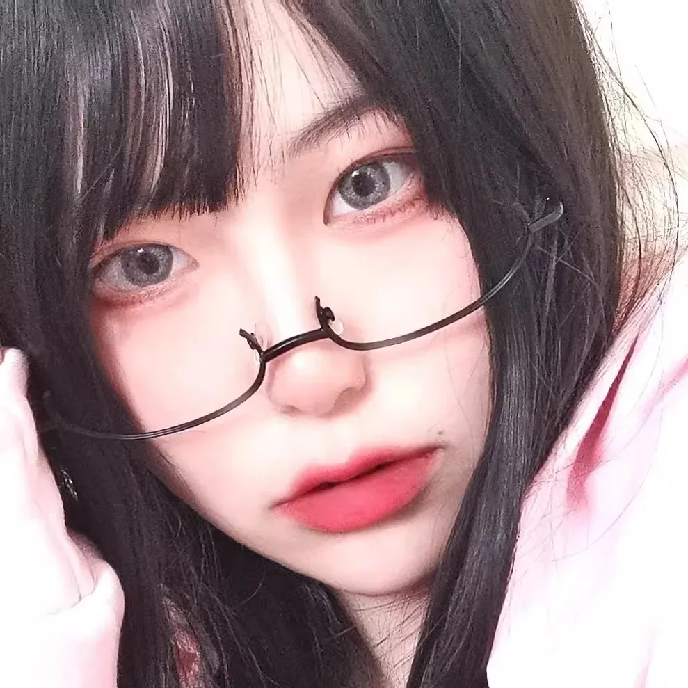 Retro Chic Metal Frame Half Glasses for Cosplay & Photography Decor