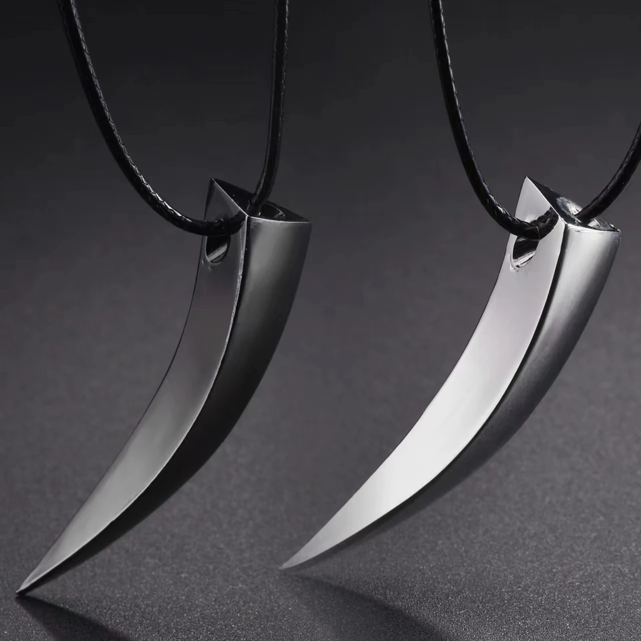 MeMolissa New Trendy Wolf Tooth Shaped Pendant Stainless Steel Necklace For Men Fashion Rope Chain Necklace Jewelry Gift
