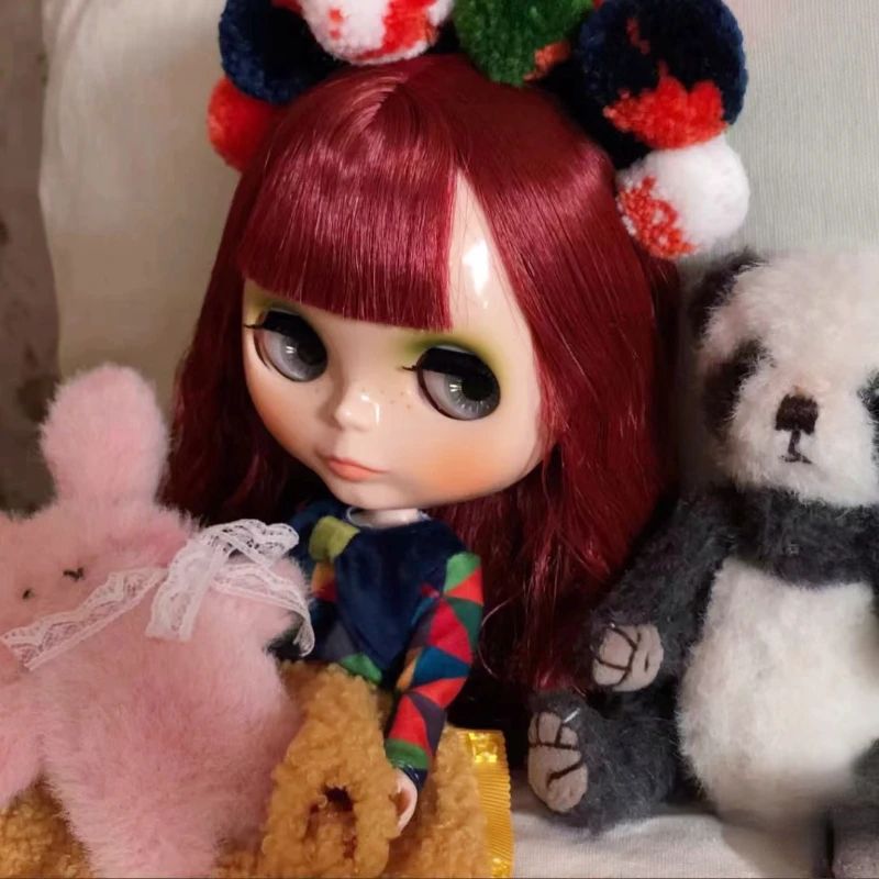 Рисунок 3 - Шарнирная кукла Neo Blyth Patty с нашивкой