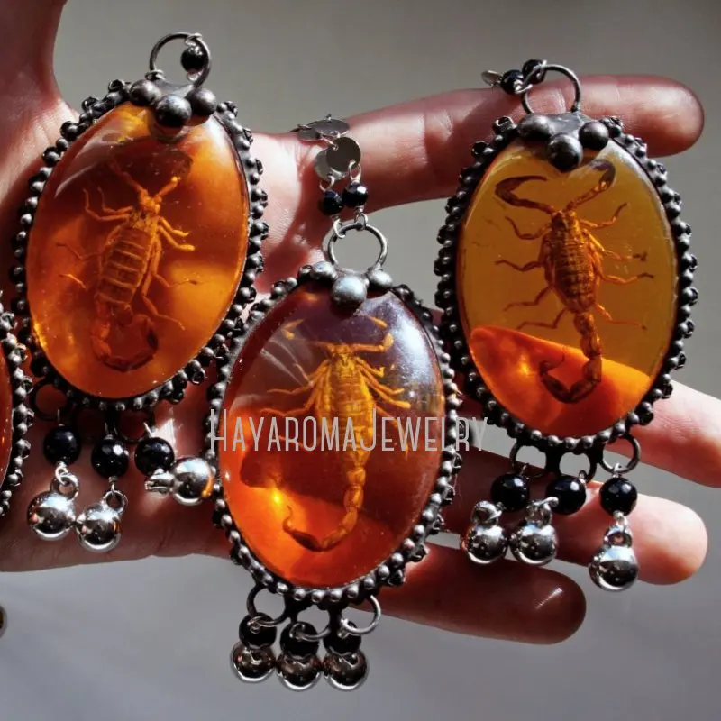 NM43426 Scorpion Pendant Scorpio Preserved Natural Specimen Necklace