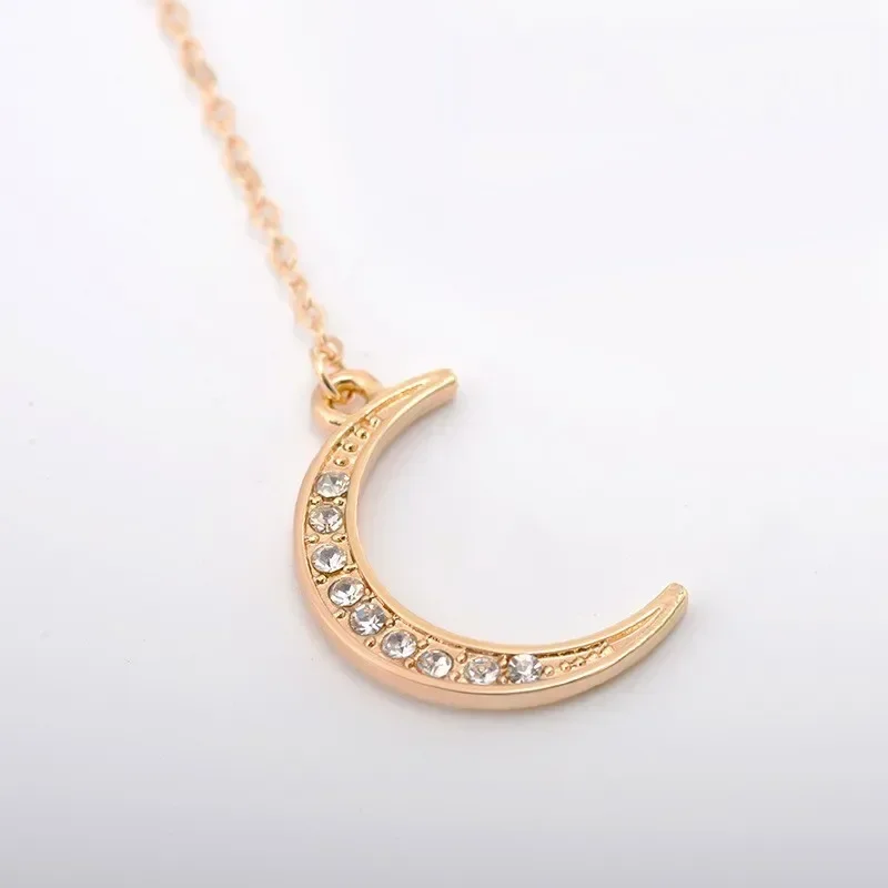 Women's Water Drop Necklace Collar Creative and Fashionable Neck Jewelry Niche Design Sense High-end Moon Studded Diamond