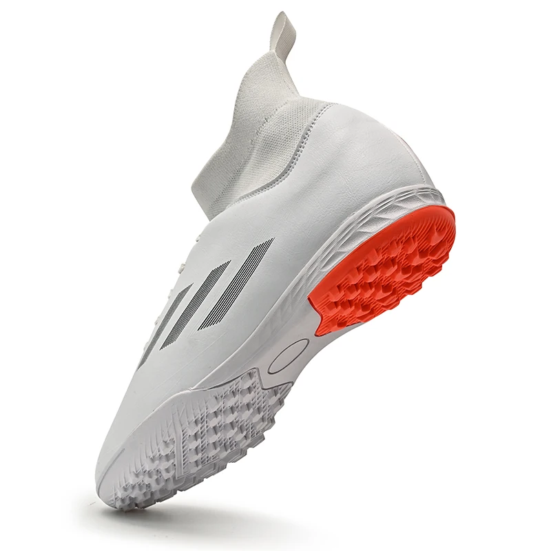 

TF Spiked Shoes Super Lightweight Football Boots FG Soccer Shoes Mesh Surface Breathable Soccer Shoes No Lace-up Sneakers