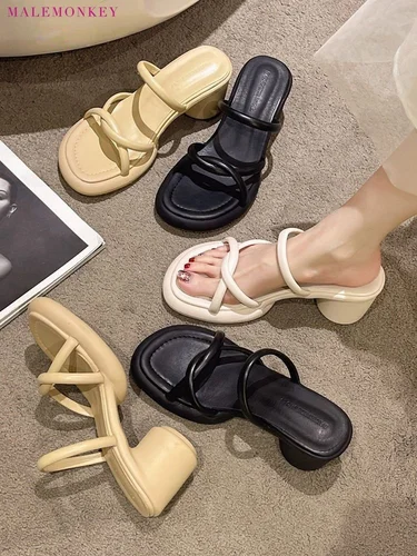 패션 고급 샌들 두툼한 뒤꿈치 두꺼운 바닥 열린 발가락 둥근 머리 인터넷 유명 인사 복고풍 4