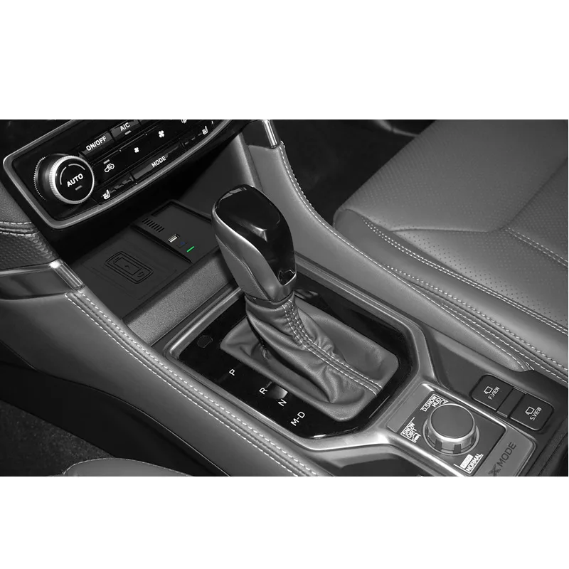Car Wireles Charging Pad for Subaru Forester SK Sport JDM MK5 Wilderness 2019~2022 Phone Fast Charger Plate Accessorie 2020 2021