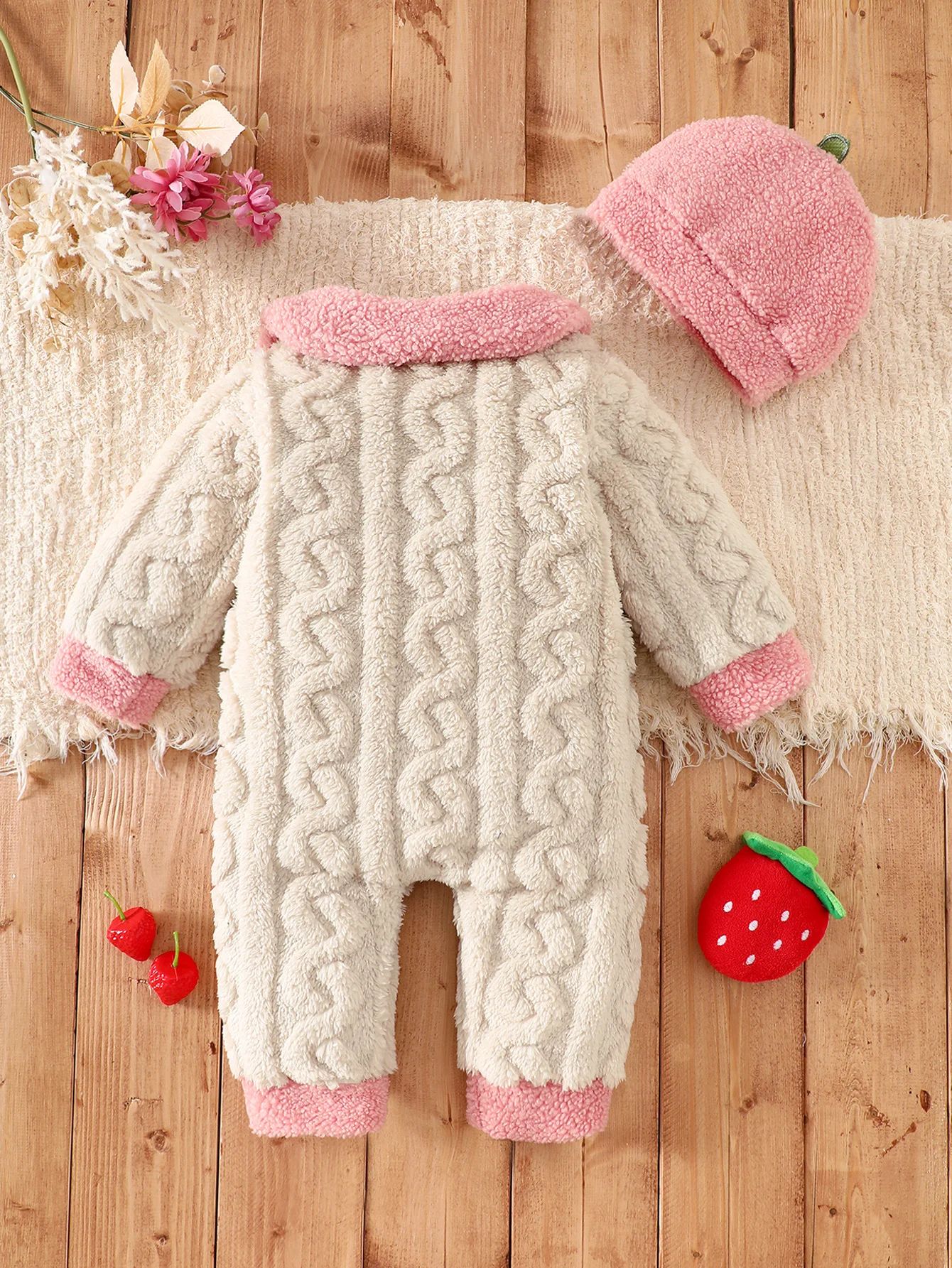 Baby Thick Double-Sided Fleece Doll Collar Romper Set Sweet 3D Strawberry Pocket Cable Knit Romper + Matching Warm Hat Soft and Warm for Winter Outings 2