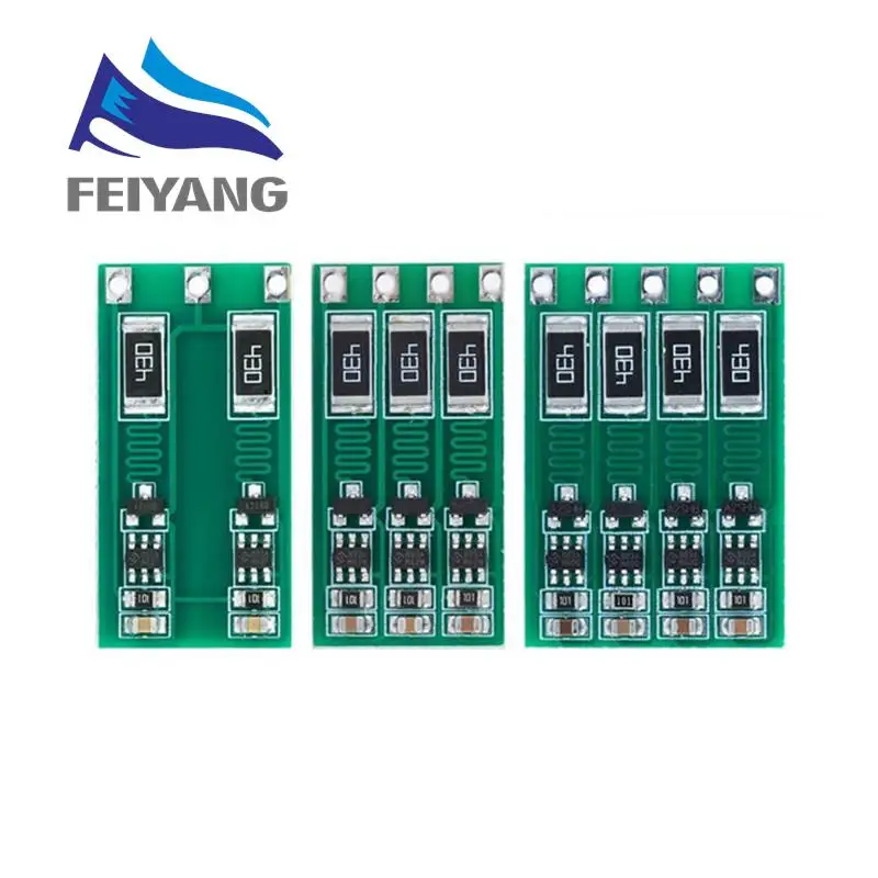 Chargeur multiport USB 3S 12.6V 20A pour batteries Li-ion 18650 connecté à des batteries cylindriques