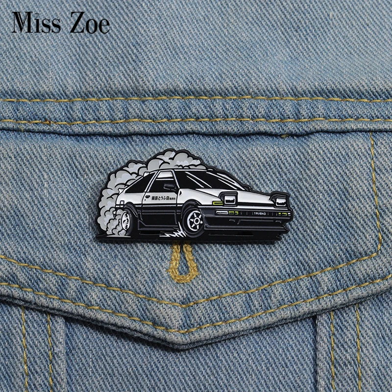 Anime-Inspired Enamel Lapel Pin Brooch – Unique Gift