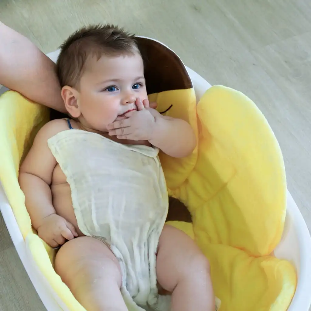 Bee Baby Shower Bath Tub Pad Non-Slip Newborn Bathtub Mat Safety Nursing Foldable Support Comfort Body Cushion Mat Bee Baby Shower Bath Tub Pad Non-Slip Newborn Bathtub Mat Safety Nursing Foldable Support Comfort Body Cushion Mat