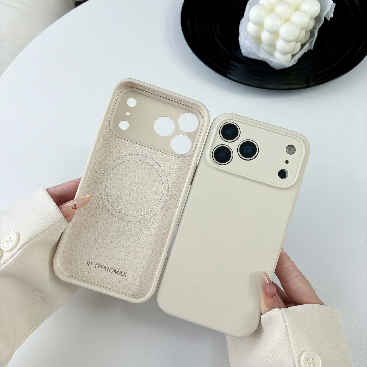ตัวเลือกสินค้า เคสซิลิโคนเหลวสำหรับ iPhone 17-12 Pro Max พร้อมชาร์จ Magsafe